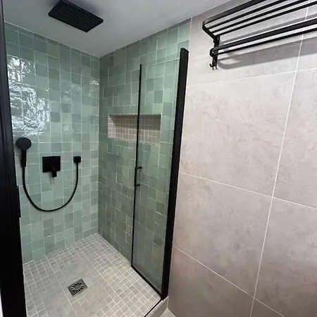 Le Cocon Des Sablons - Tour Eiffel Champs Elysées Apartamento *