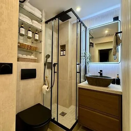 Le Cocon Des Sablons - Tour Eiffel Champs Elysées París