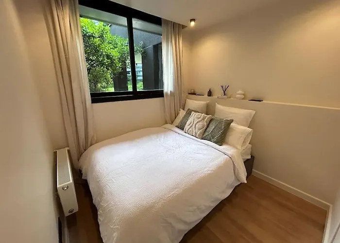 Apartamento Le Cocon Des Sablons - Tour Eiffel Champs Elysées *