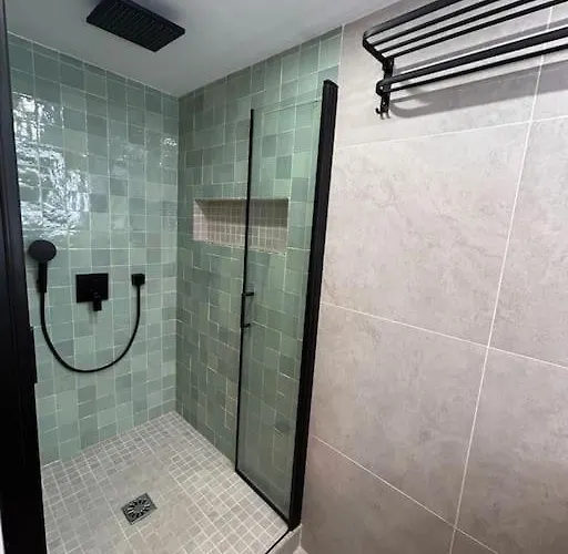 Le Cocon Des Sablons - Tour Eiffel Champs Elysees Apartamento *